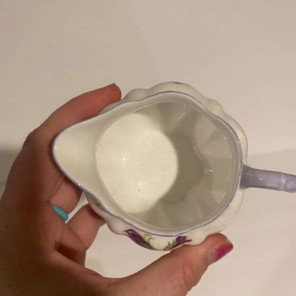 Shelley England Fine Bone China Violets 13821 Creamer and Sugar - Picture 7 of 11